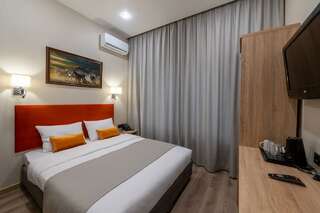 Гостиница Xenia City Hotels Селигерская Москва-1